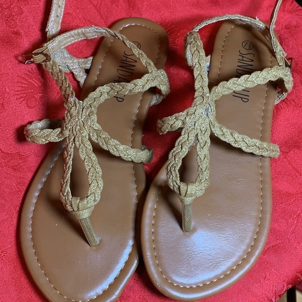 Summer Sandals Two pairs fit like women’s size 8 white slip on, beige buckle up - Picture 9 of 10